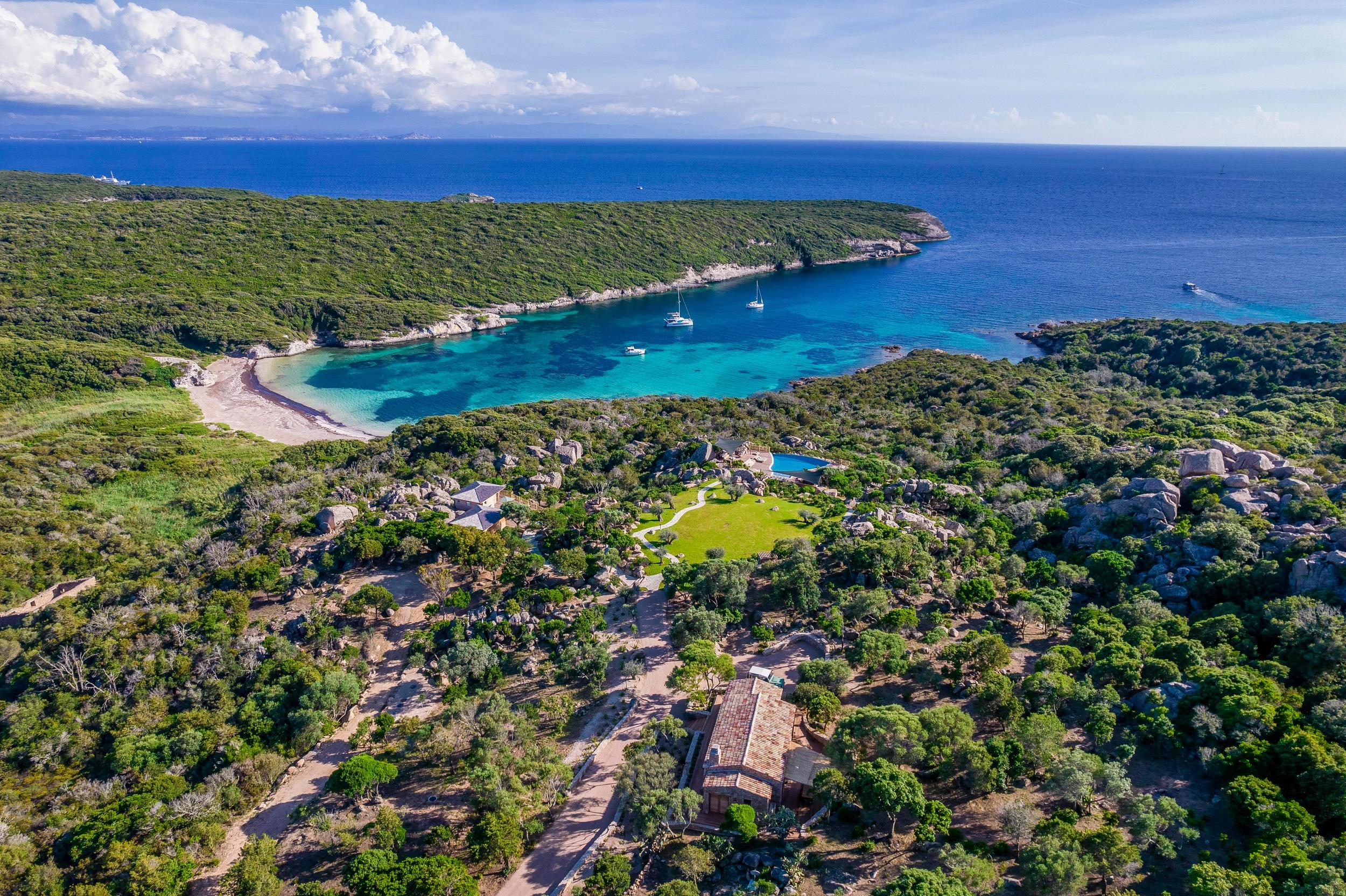 Domaine de La Trinité : Location de luxe en Corse-du-Sud